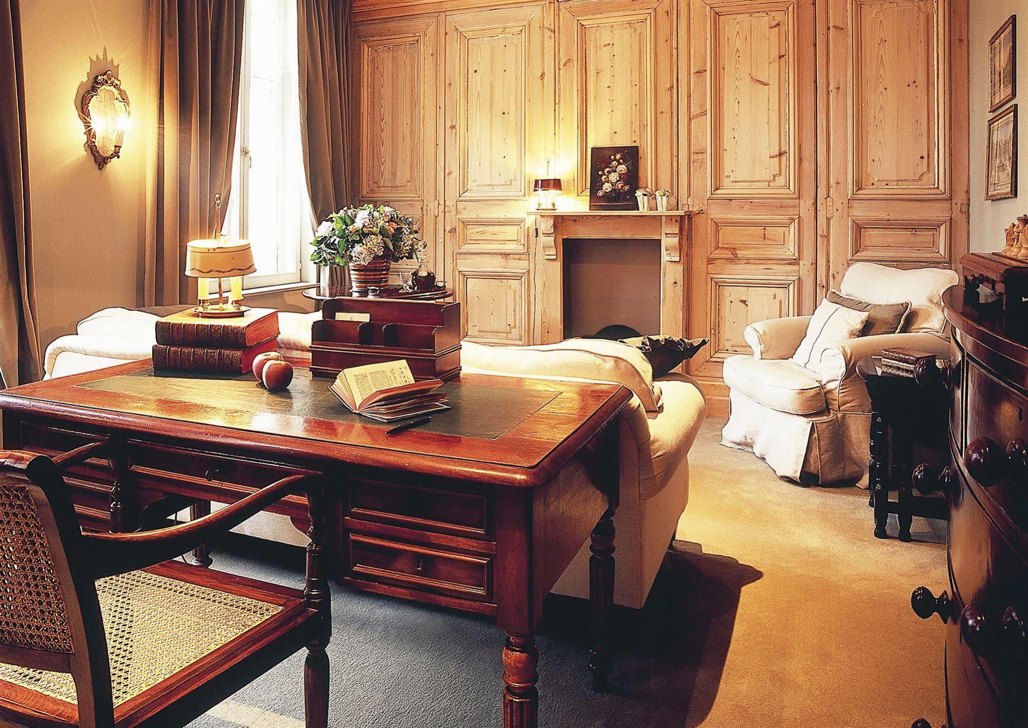 Maison Le Dragon Bed & Breakfast